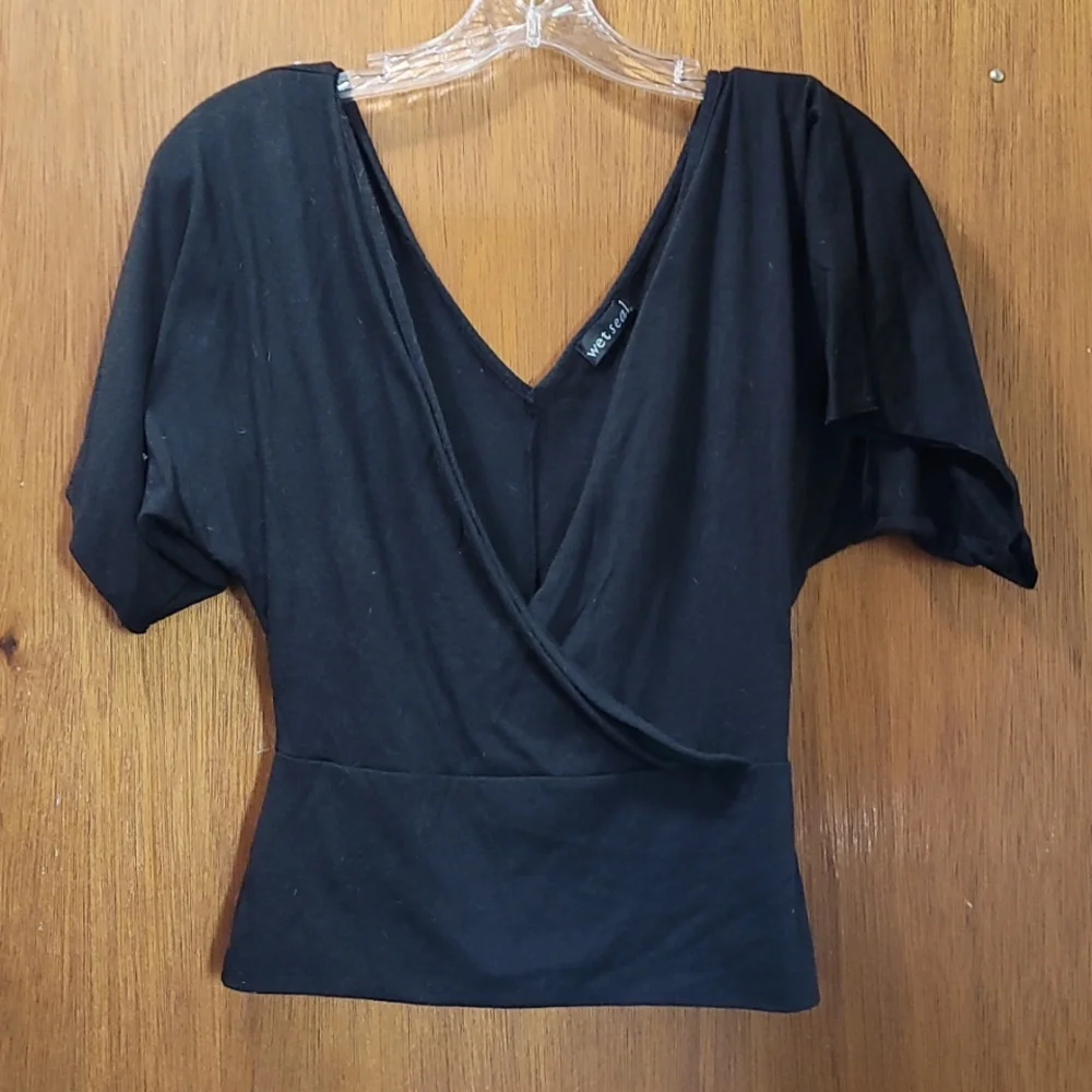 V-neck and Back Shirt - Picture 1 of 3